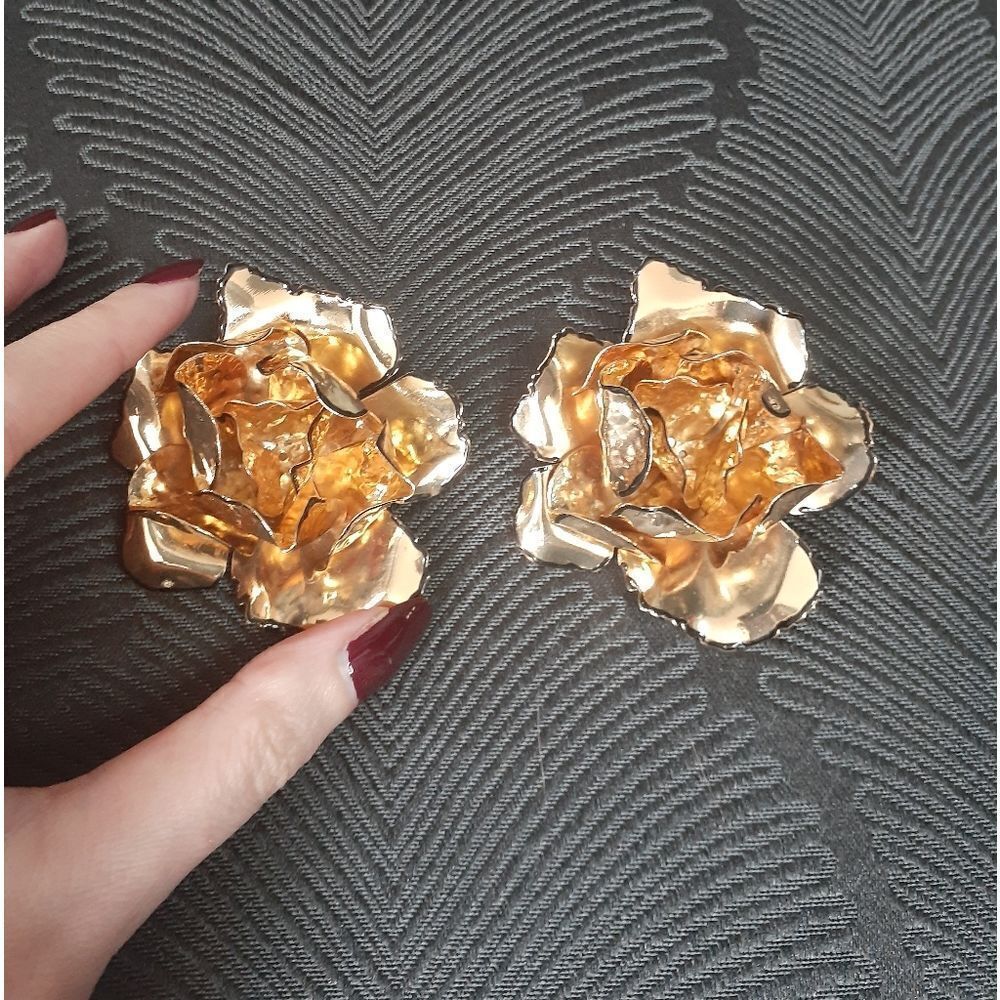 NWOT Zara GoldFlower Statement Earrings - Picture 12 of 14